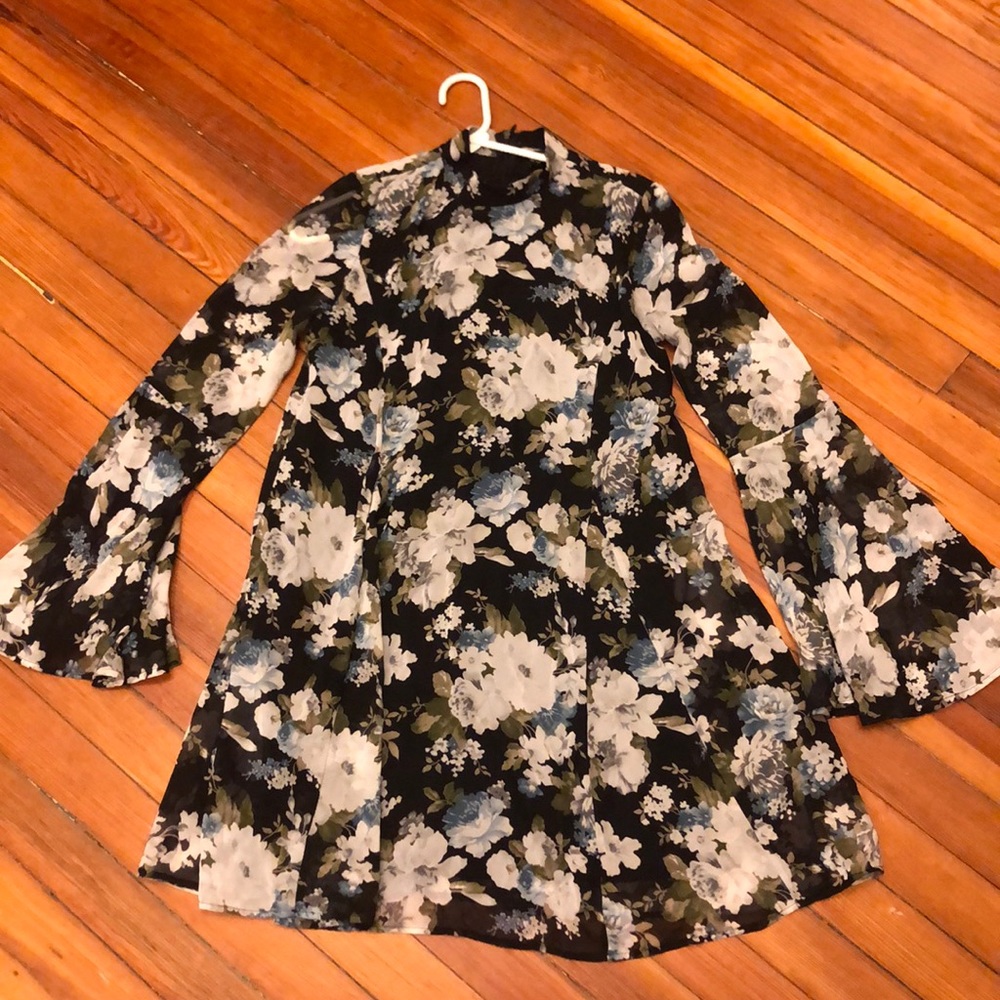 Floral print dress